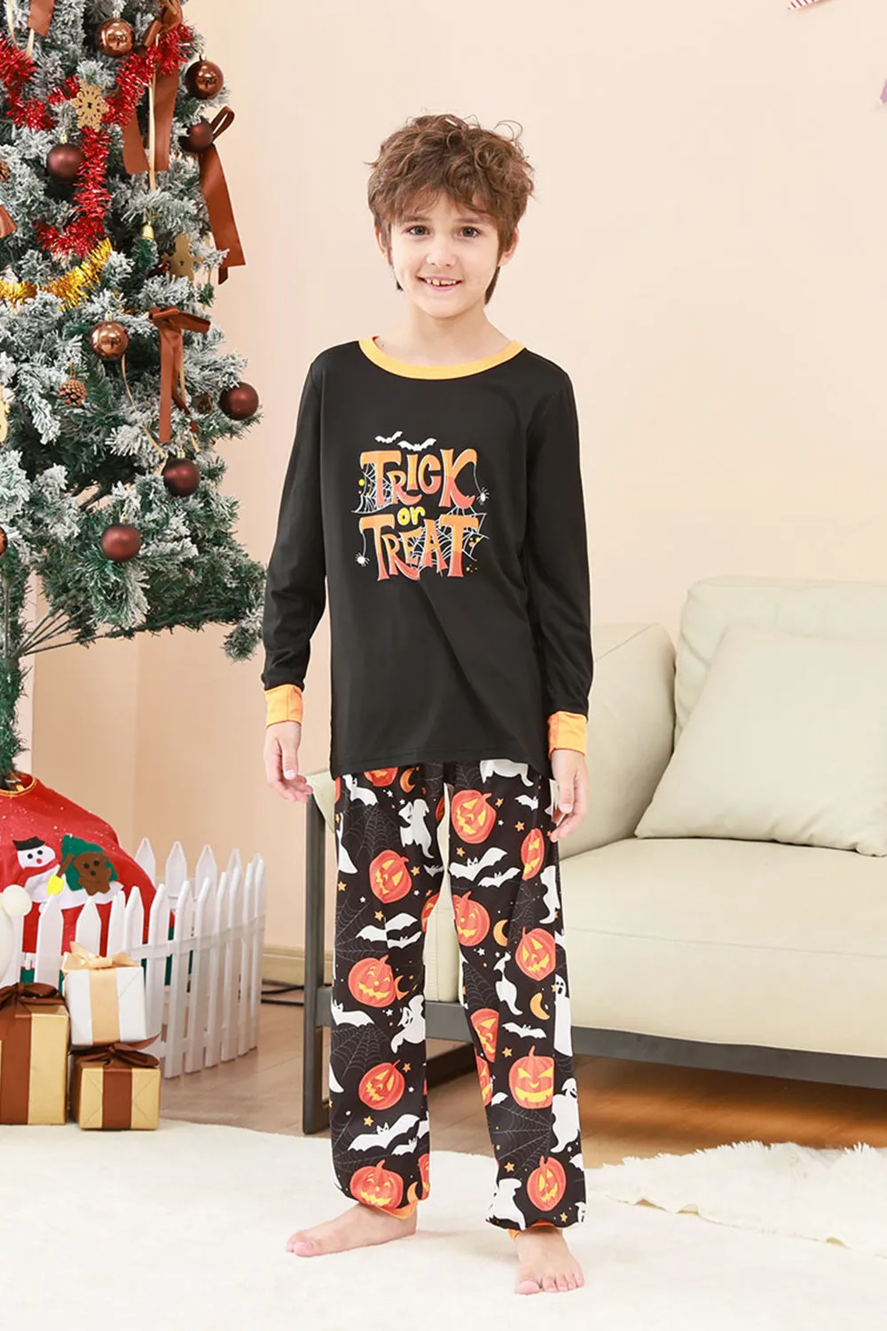 Black Halloween Pumpkin Printed Family Pajamas Set