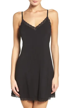 Feathers Essential Chemise