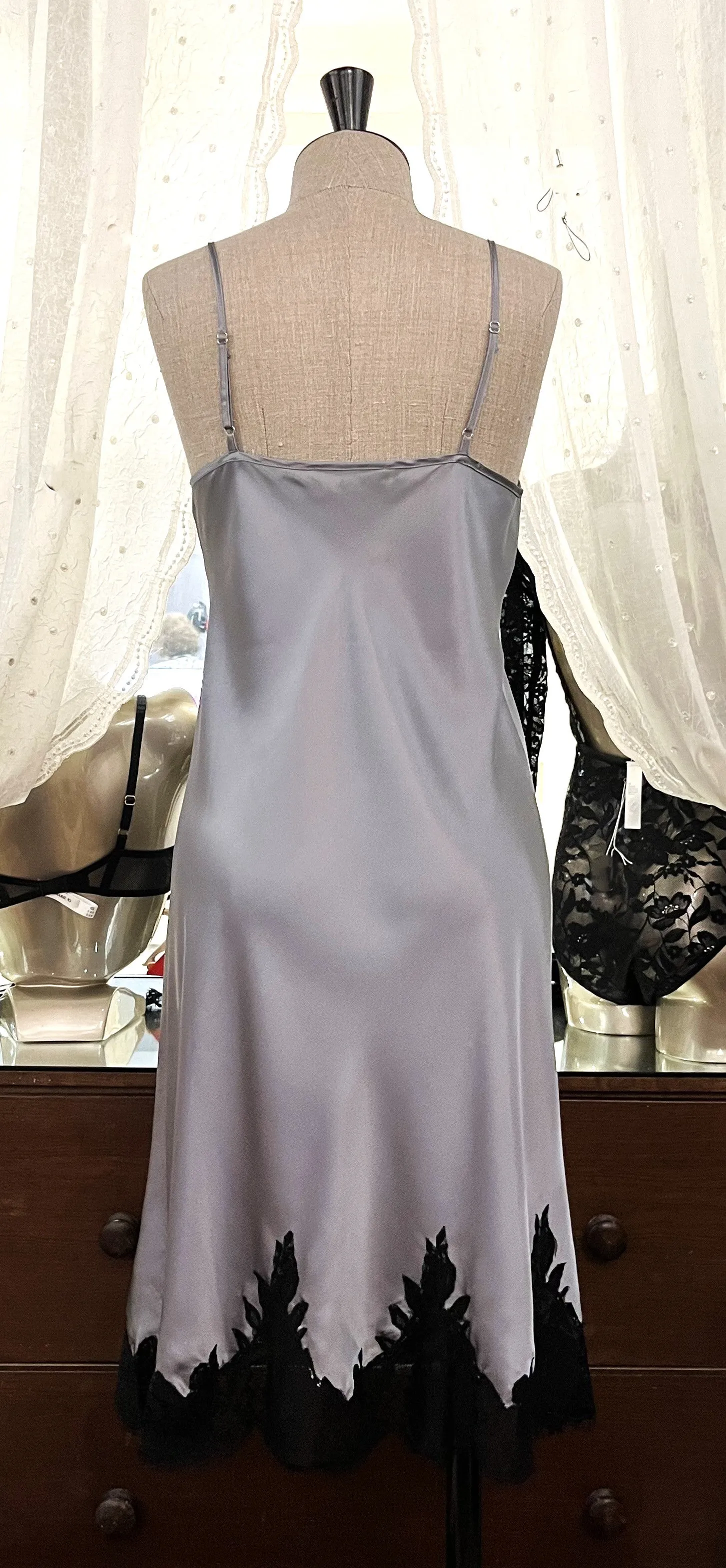 Italian Pure Silk 3/4 Length Nightslip (in stock, 3-day dispatch)