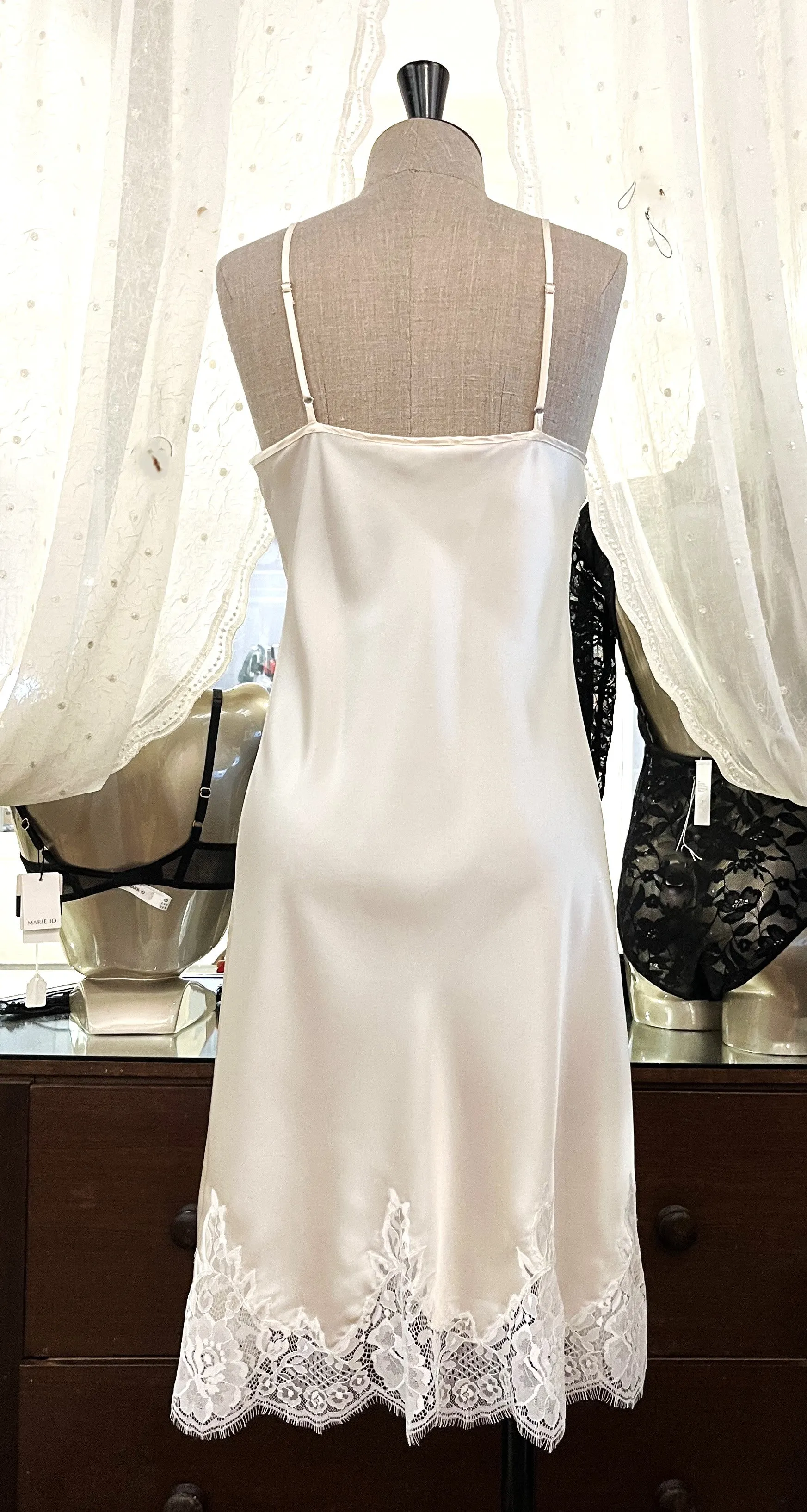 Italian Pure Silk 3/4 Length Nightslip (in stock, 3-day dispatch)