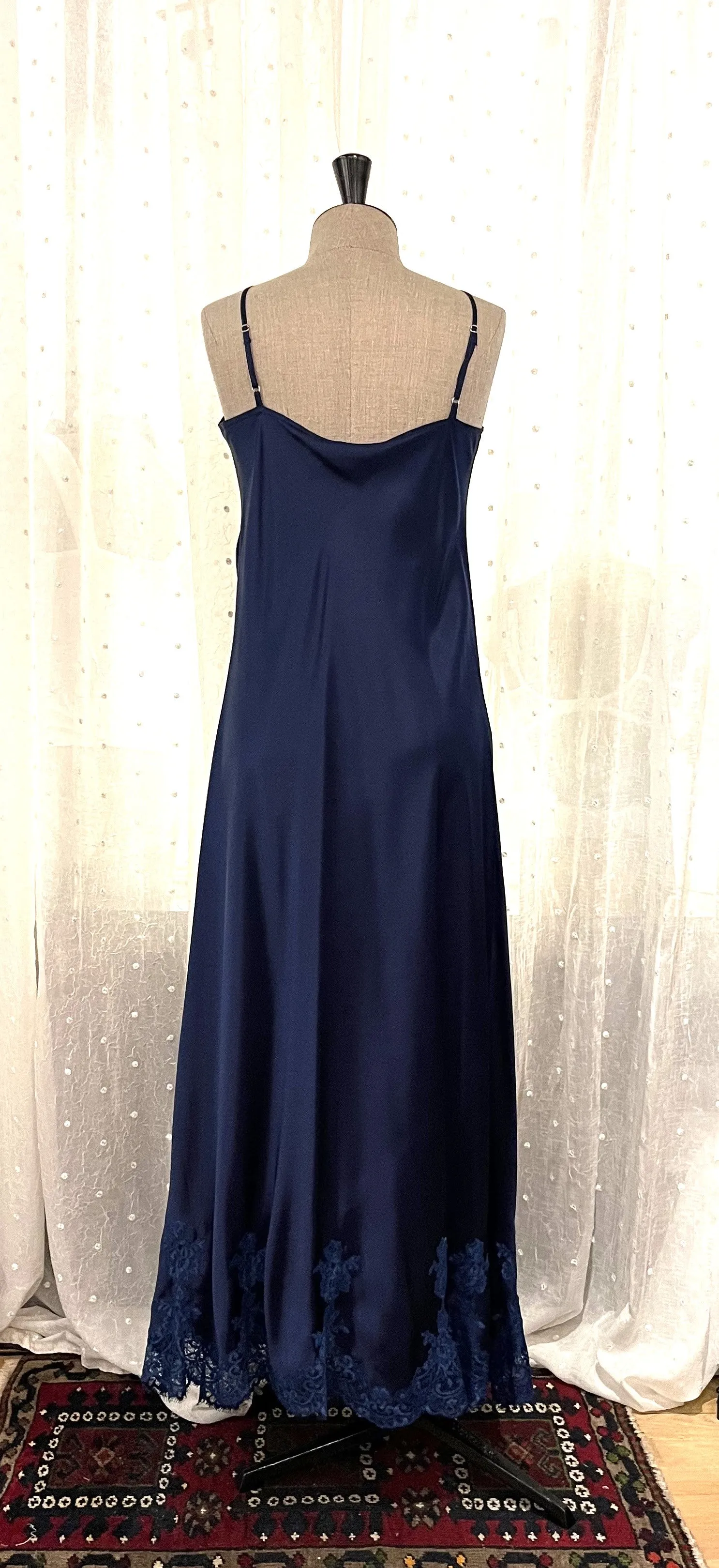 Italian Pure Silk Nightgown (in stock, 3-day dispatch)