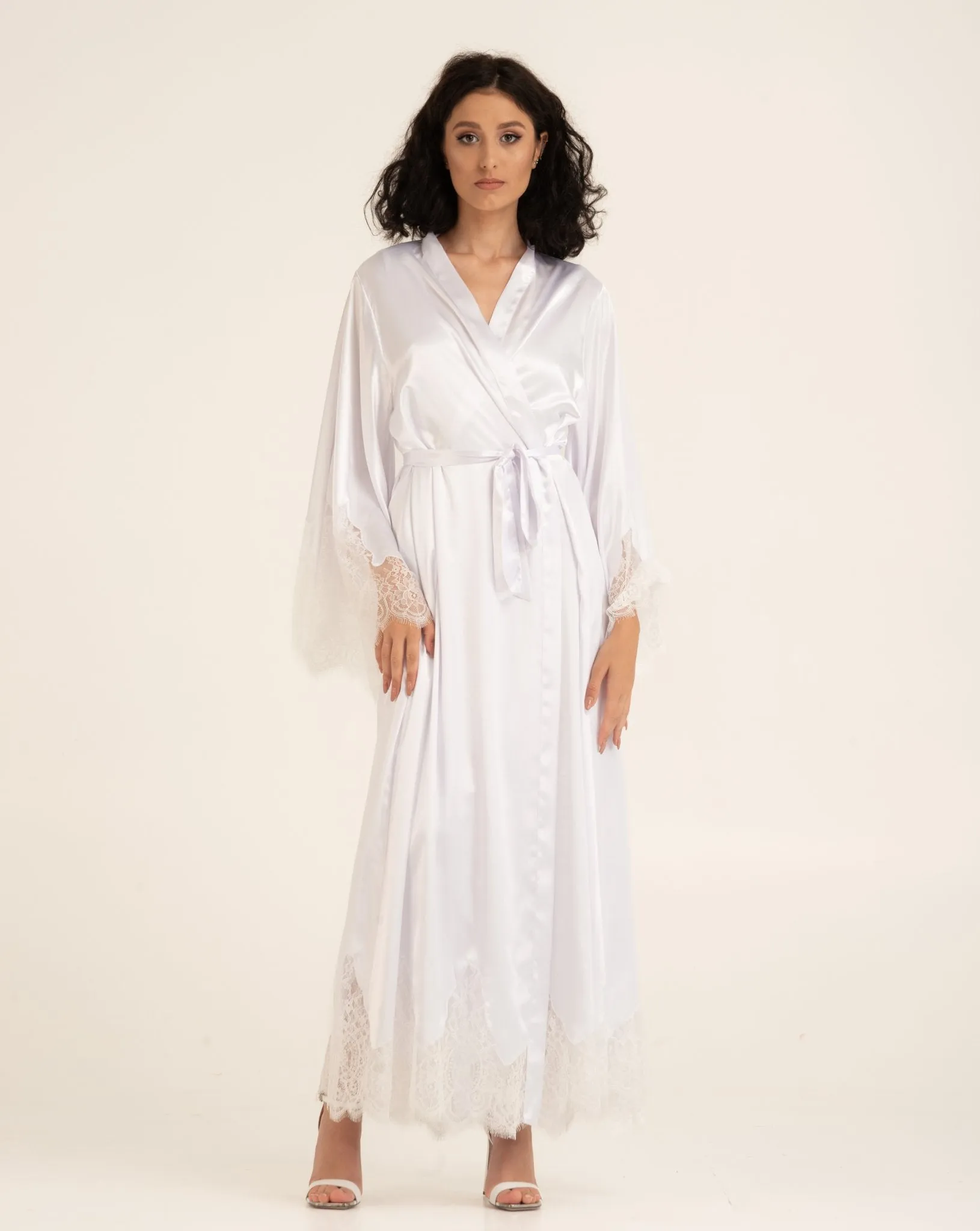 Latifa Bridal Robe and Nightgown Set