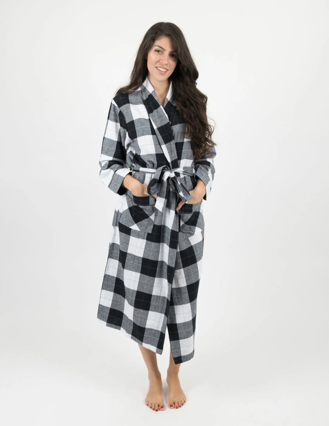 Women's Black & White Plaid Flannel Robe